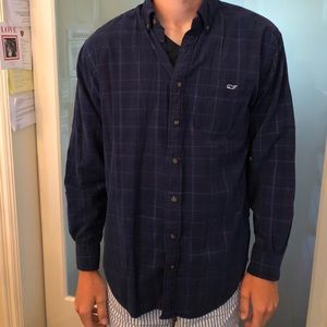 Vineyard Vines lightweight men’s shirt